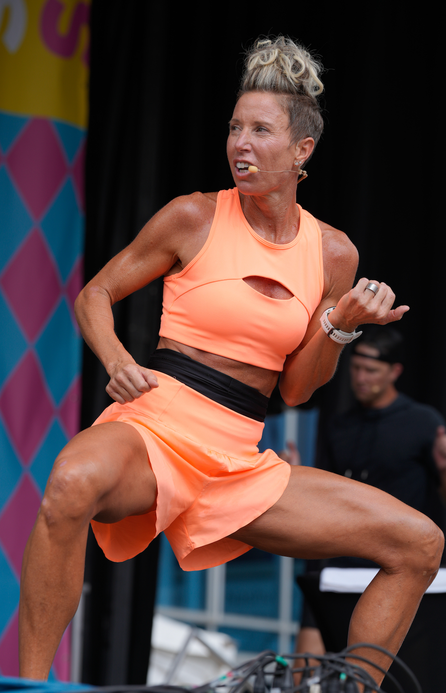 Mid Rise Run Short Neon Tangerine