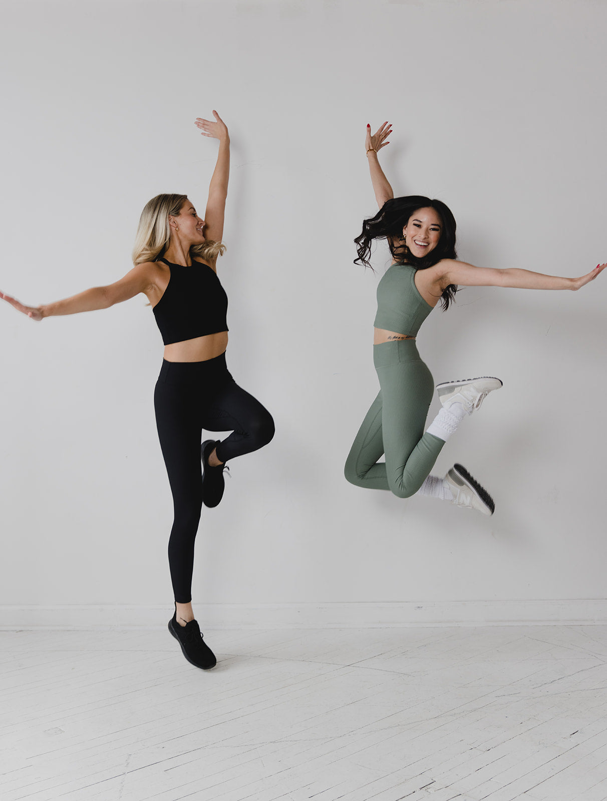 Tuxedo Black Rib Legging