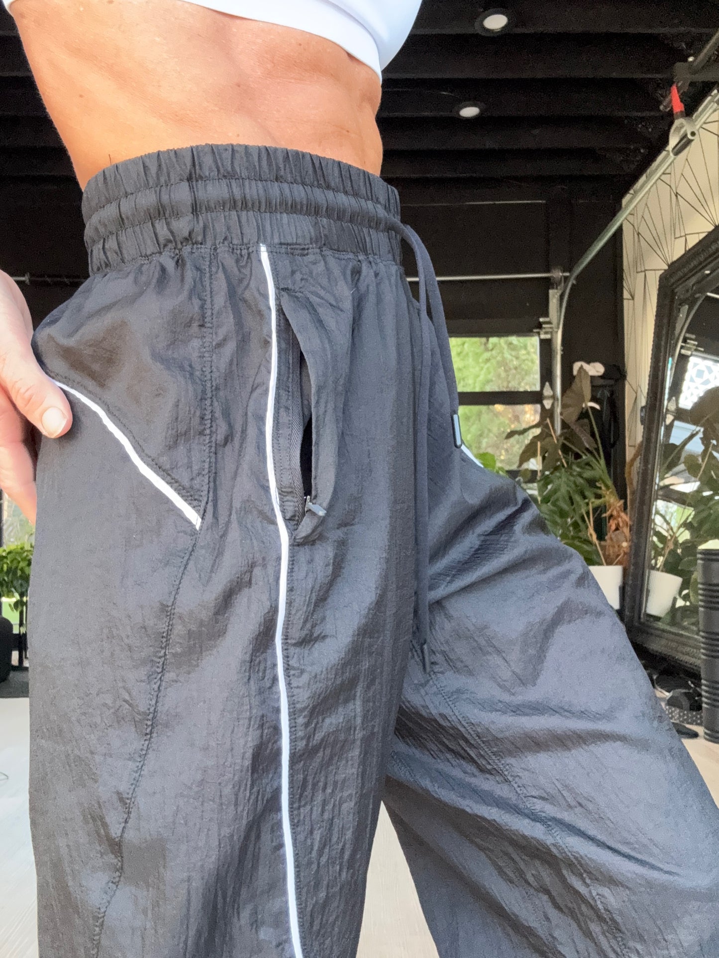 Retro Lightweight Windbreaker Pant