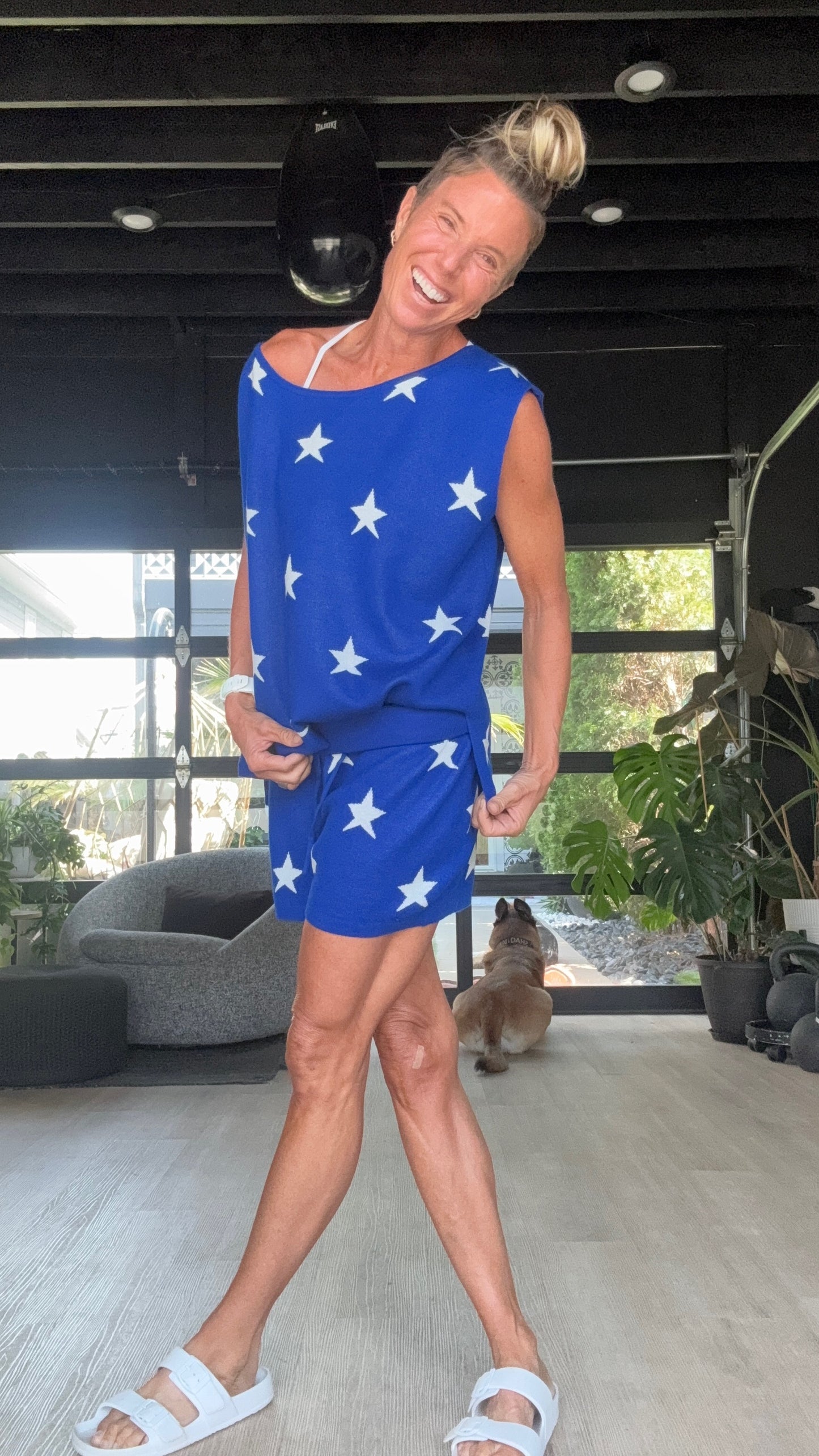 Sweater Short Stars