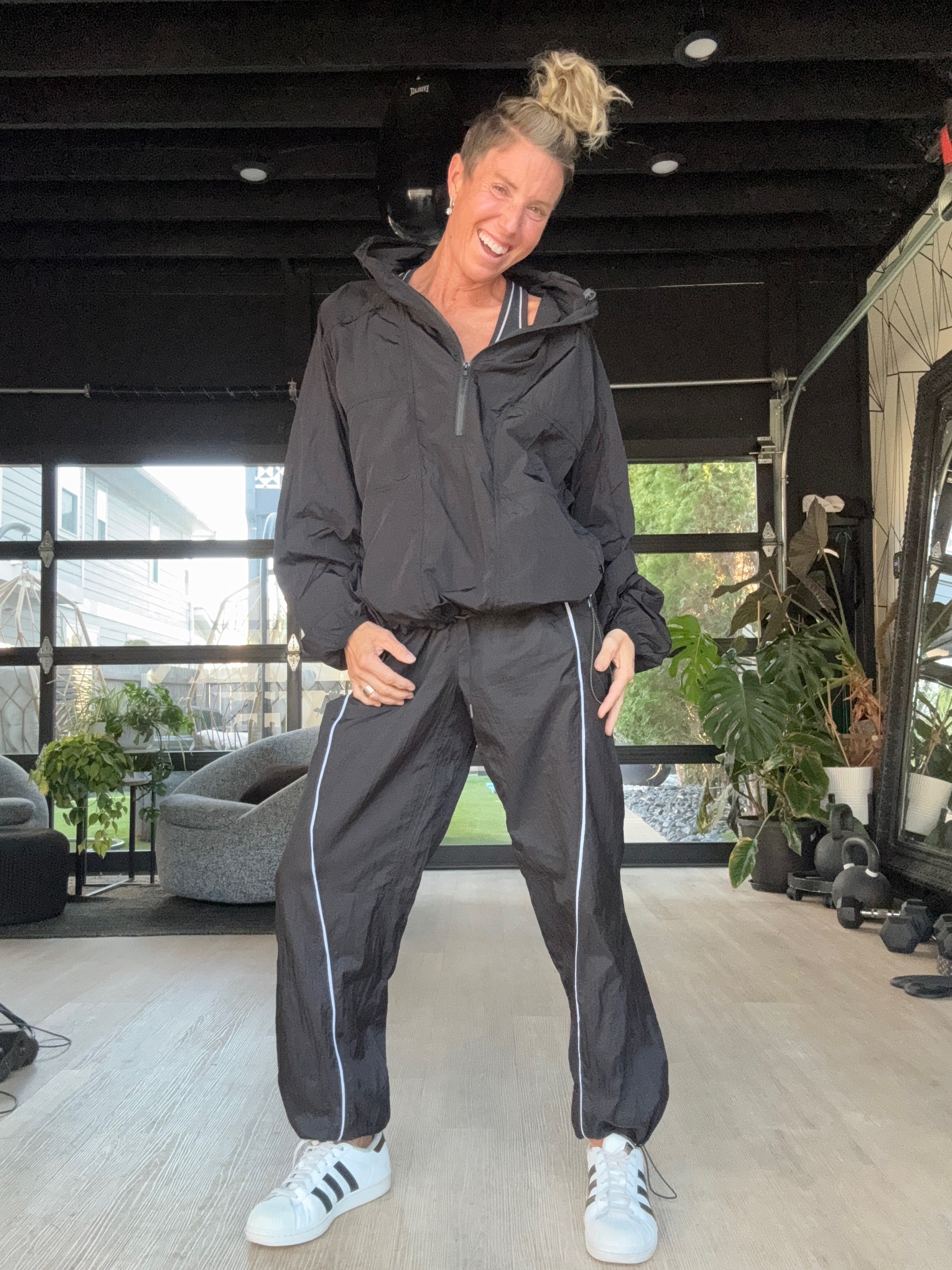 Retro Lightweight Windbreaker Pant – Erin Oprea Basics