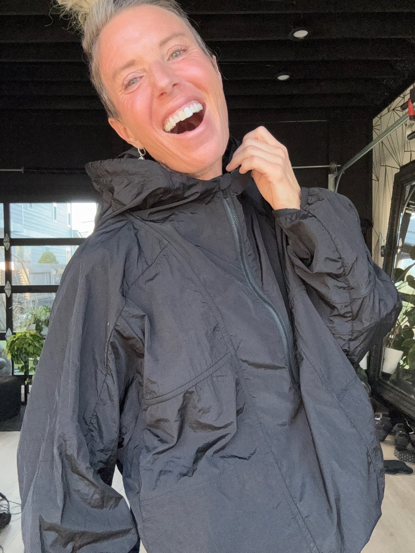 Retro Oversized Track Pullover Black