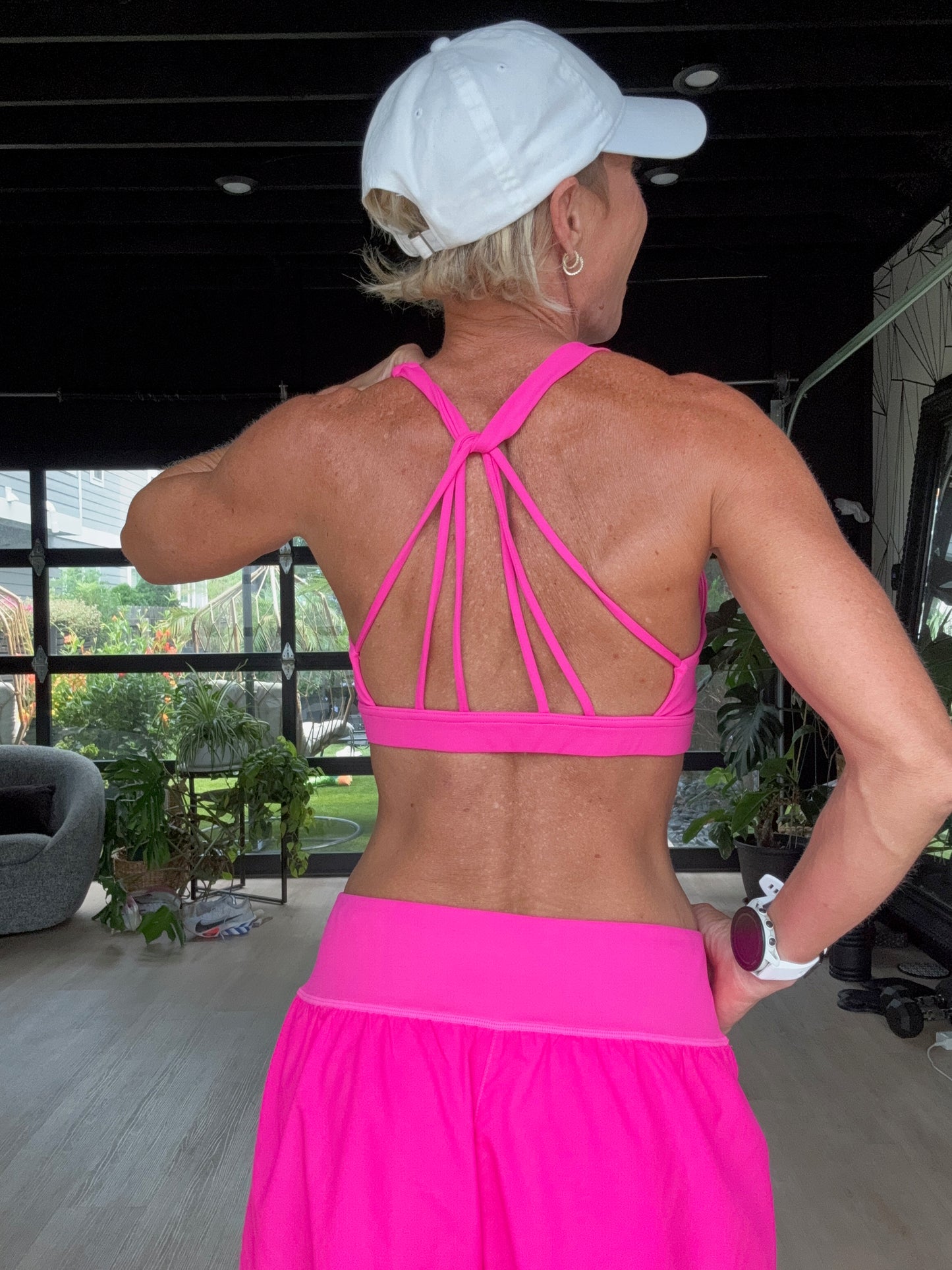 Every Day Strappy Bra - Bright Pink