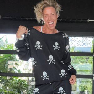 Sweater Long Sleeve Skulls PREORDER